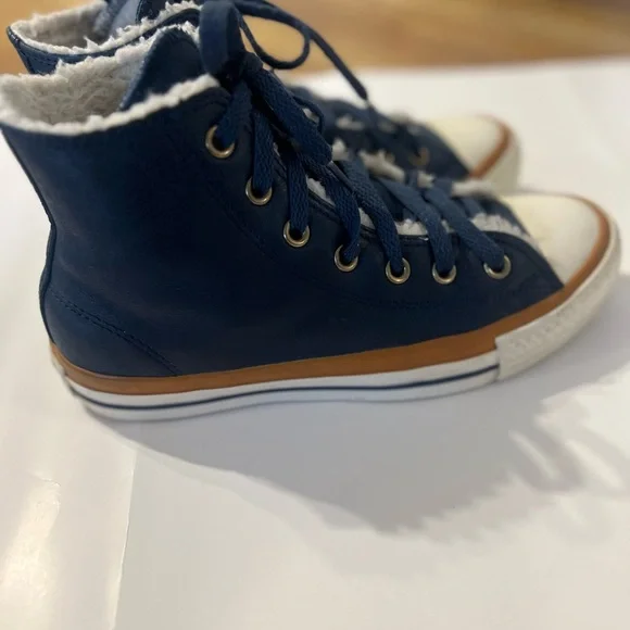 Converse Navy High-Top Sneakers with White Toe and Brown Midsole Trim - Picture 9 of 15